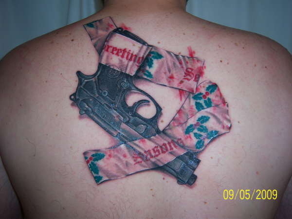 Tattoo gun - lineart by ~BettieBoner on deviantART. Tags: die hard tattoo gun xmas