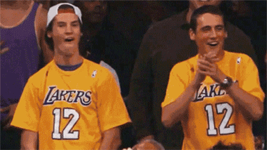 lakers-fans-crowd-sunglasses-deal-with-i