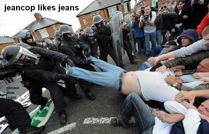 jean-cop-likes-jeans-gimmie-1285882457s.png