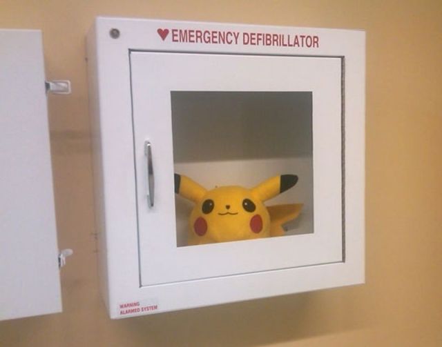 pikachu-emergency-defibrillator-pokemon-heartattack-1312909704R.jpg