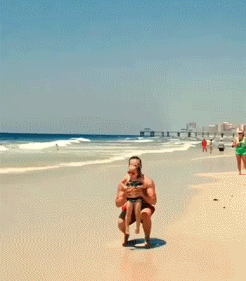 IRTI - funny GIF #7208 - tags: throwing kid about beach dad daughter  balances